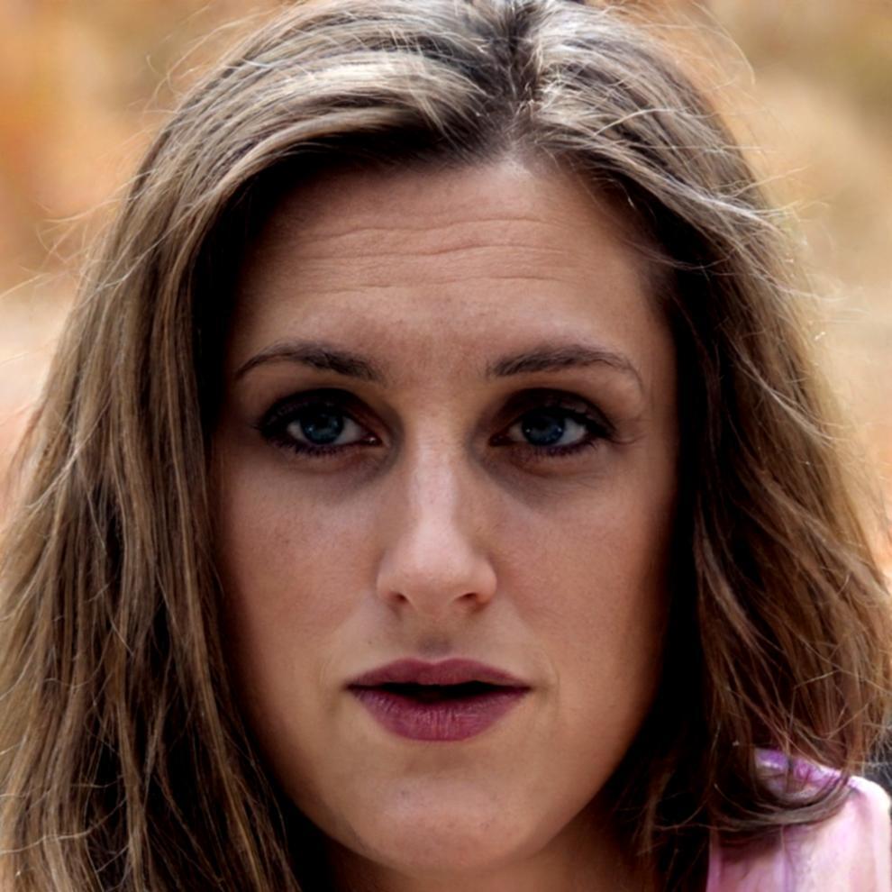 Directrice de l'éducation financière chez Ambravionesta